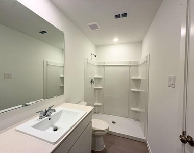 6220 Sandpiper Lane - Photo Thumbnail 12
