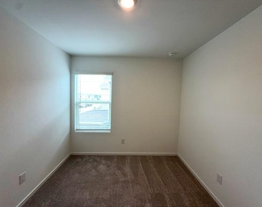 6220 Sandpiper Lane - Photo Thumbnail 14
