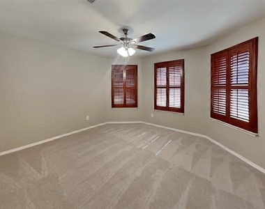 6017 Bronze River Road - Photo Thumbnail 26