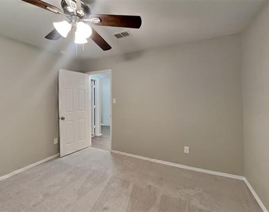 6017 Bronze River Road - Photo Thumbnail 13