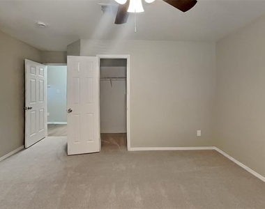 6017 Bronze River Road - Photo Thumbnail 27
