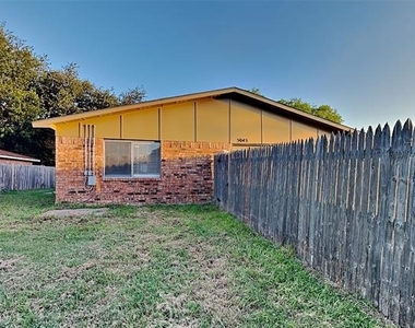 5045 Nash Drive - Photo Thumbnail 16