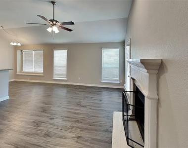 14104 Silkwood Drive - Photo Thumbnail 17
