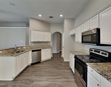 14104 Silkwood Drive - Photo Thumbnail 26