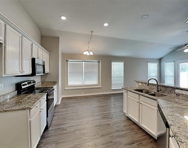 14104 Silkwood Drive - Photo Thumbnail 4