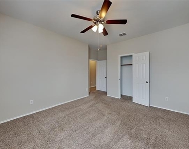 2021 Hickory Drive - Photo Thumbnail 13