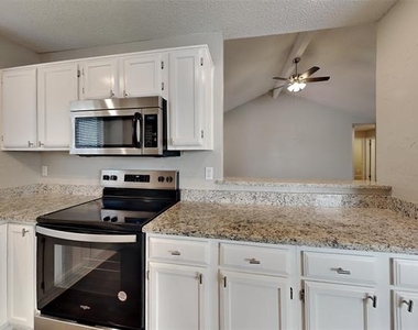 1313 Colony Court - Photo Thumbnail 23
