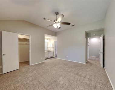 1313 Colony Court - Photo Thumbnail 6