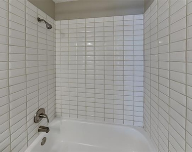 2413 Browning Drive - Photo Thumbnail 15