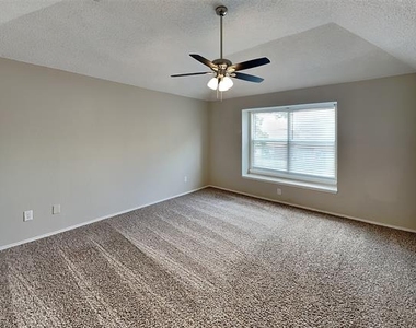 2413 Browning Drive - Photo Thumbnail 6