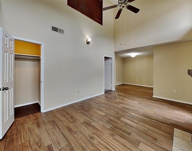 9600 Royal Lane - Photo Thumbnail 2
