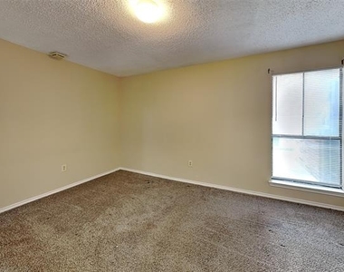 9600 Royal Lane - Photo Thumbnail 9