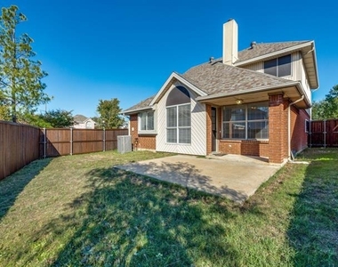 6841 Bellehaven Drive - Photo Thumbnail 23