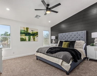 4233 E Raven Road - Photo Thumbnail 25