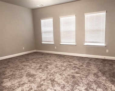17644 Bottlebrush Drive - Photo Thumbnail 14