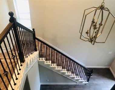 17644 Bottlebrush Drive - Photo Thumbnail 13