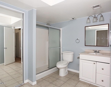 5114 N Granite Reef Road - Photo Thumbnail 16