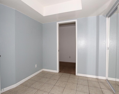 5114 N Granite Reef Road - Photo Thumbnail 12