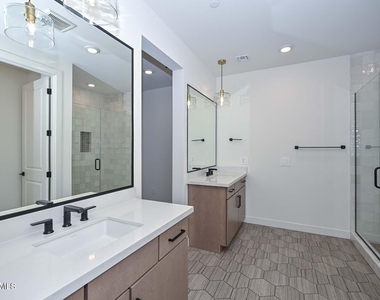 11300 N Casa Dega Drive - Photo Thumbnail 15