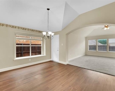 12618 Red Hawk Drive - Photo Thumbnail 21