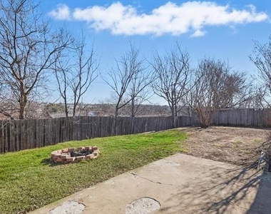 2925 Portales Drive - Photo Thumbnail 18