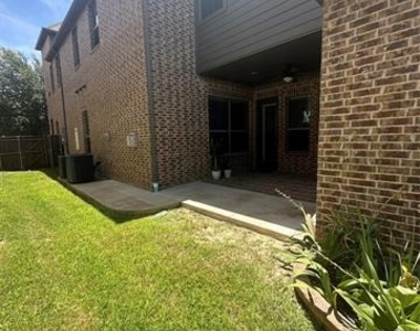 3809 Brookridge Court - Photo Thumbnail 36