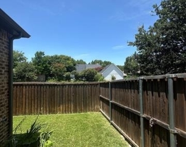 3809 Brookridge Court - Photo Thumbnail 35