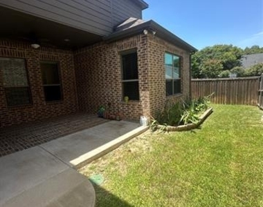 3809 Brookridge Court - Photo Thumbnail 34