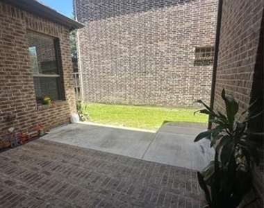 3809 Brookridge Court - Photo Thumbnail 37