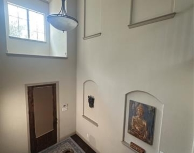 3809 Brookridge Court - Photo Thumbnail 4