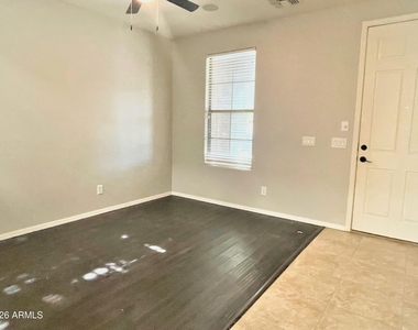4447 S Antonio Circle - Photo Thumbnail 2