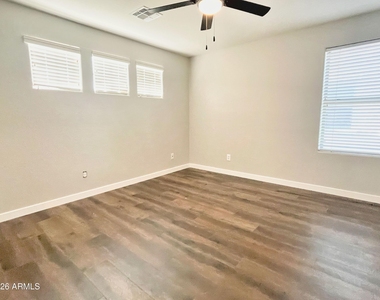 4447 S Antonio Circle - Photo Thumbnail 19