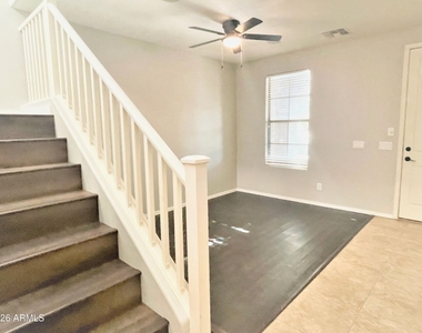 4447 S Antonio Circle - Photo Thumbnail 3