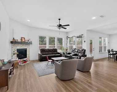1837 Whispering Pines Drive - Photo Thumbnail 9