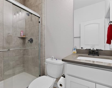 1837 Whispering Pines Drive - Photo Thumbnail 19