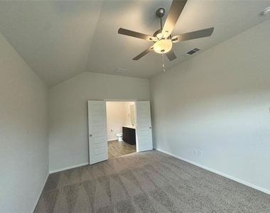 1424 Avalon Court - Photo Thumbnail 13