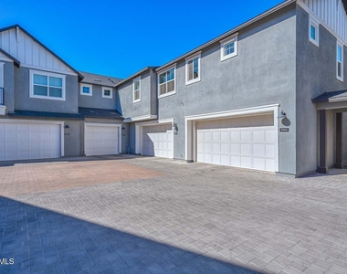 11300 N Casa Dega Drive - Photo Thumbnail 29