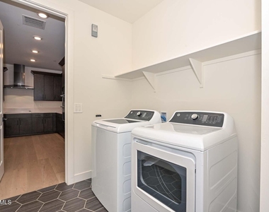 11300 N Casa Dega Drive - Photo Thumbnail 28
