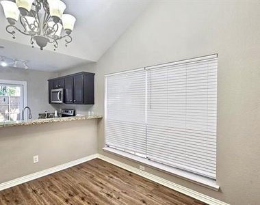 500 Lake Forest Drive - Photo Thumbnail 6