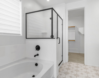 13303 W Eagle Feather Road - Photo Thumbnail 13