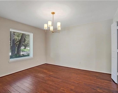 4824 Darla Drive - Photo Thumbnail 5