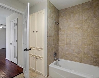 4824 Darla Drive - Photo Thumbnail 15