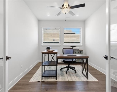 603 Crystal View Drive - Photo Thumbnail 22
