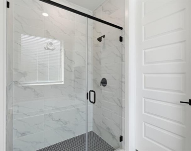 603 Crystal View Drive - Photo Thumbnail 19