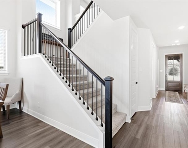 603 Crystal View Drive - Photo Thumbnail 14