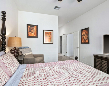 37206 N Tranquil Trail - Photo Thumbnail 16