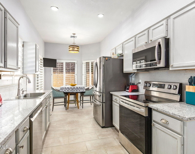 37206 N Tranquil Trail - Photo Thumbnail 9