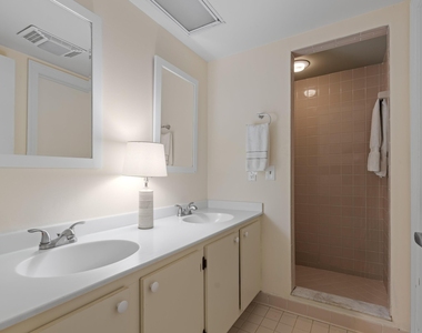 2835 Polo Island Drive - Photo Thumbnail 26