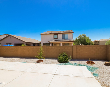 2427 S 101st Lane - Photo Thumbnail 14