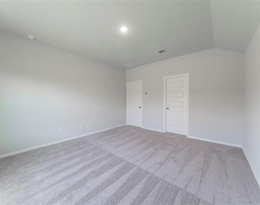 540 Brook View Drive - Photo Thumbnail 8